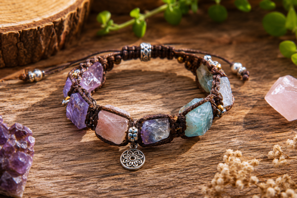 Vòng Tay Handmade Kết Hợp Đá Thô